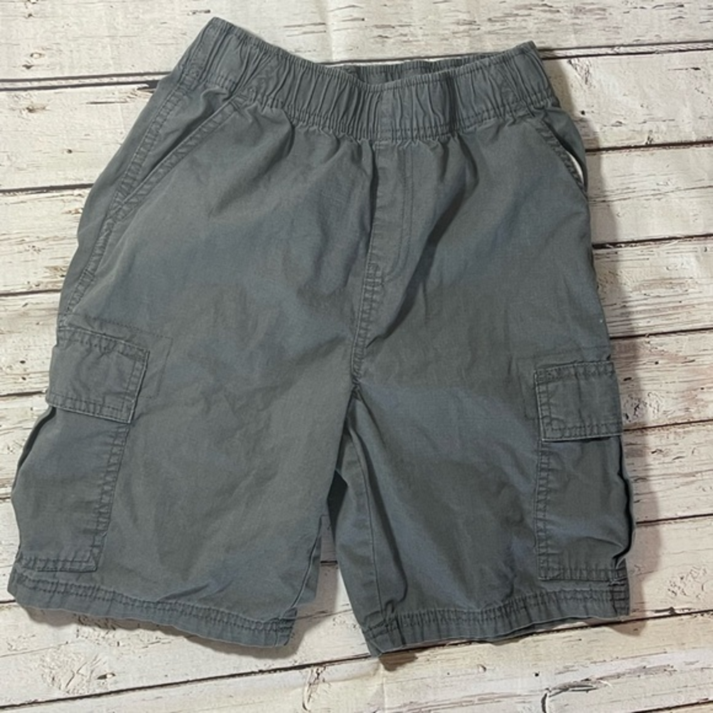 Children’s Place Gray Cargo Shorts‎ 10 Husky